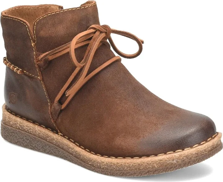 Born Calyn Bootie