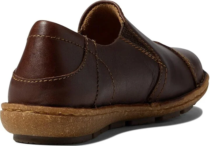 Born Nampa Women's Shoes Dark Brown : 6 M (B), Nubuck - Image 4