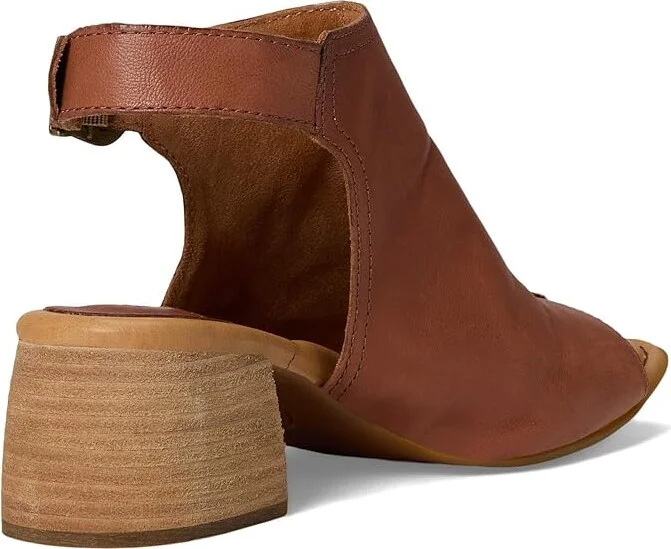 Born Sage Women's Zip Boots Brown (Luggage) : 7 M, Leather/Rubber/Suede - Image 4