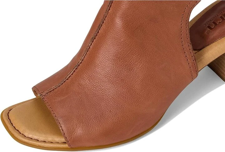 Born Sage Women's Zip Boots Brown (Luggage) : 7 M, Leather/Rubber/Suede - Image 7
