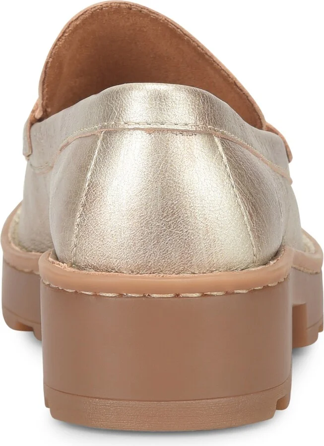 Born Women's Carrera Round Toe Loafer - Image 3