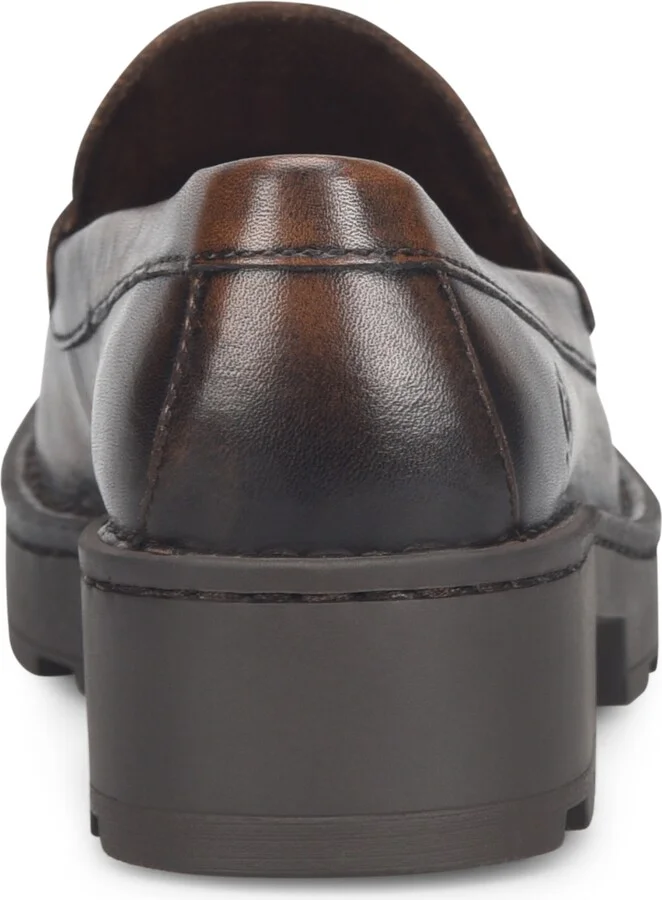 Born Women's Carrera Round Toe Loafer - Image 7