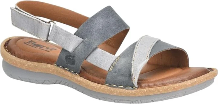 BORN Women's Taye Navy 7 M