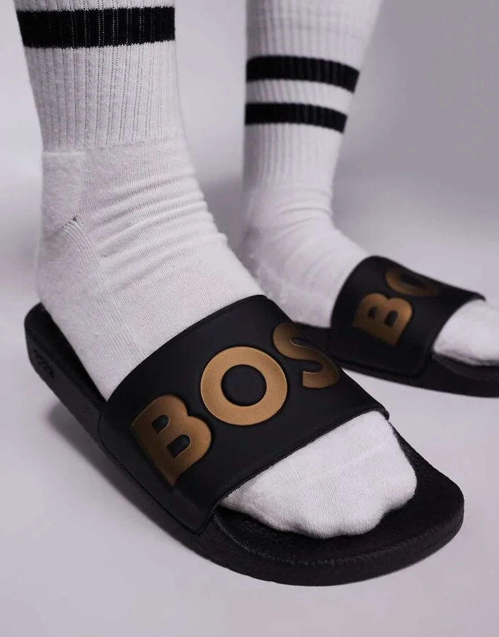 BOSS Aryeh contrast logo slider in black and gold - Image 2