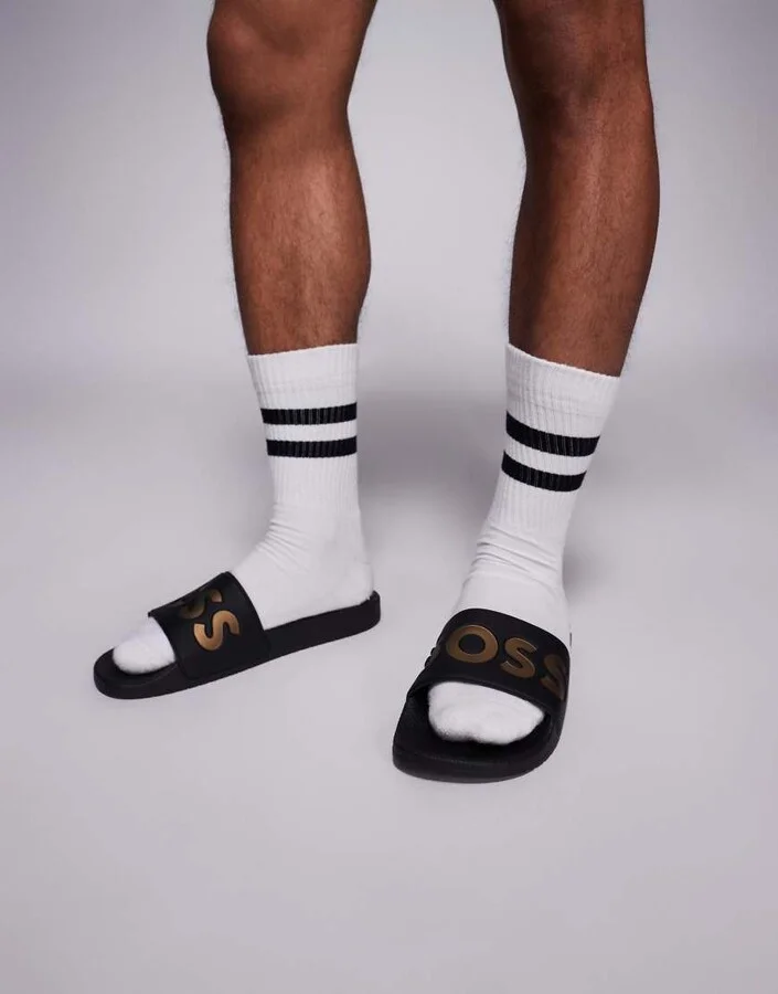 BOSS Aryeh contrast logo slider in black and gold - Image 3