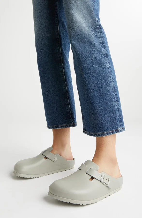Boston Exquisite Leather Clog - Image 7