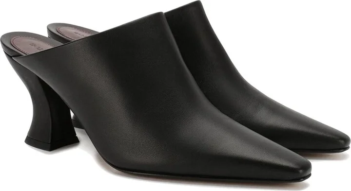 Bottega Veneta Almond Toe Leather Mule