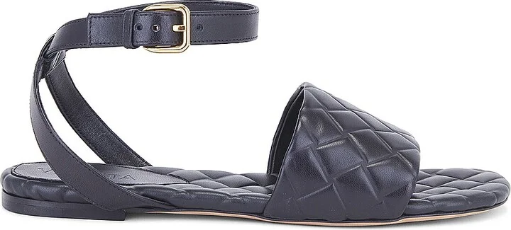 Bottega Veneta Amy Flat Sandal in Black