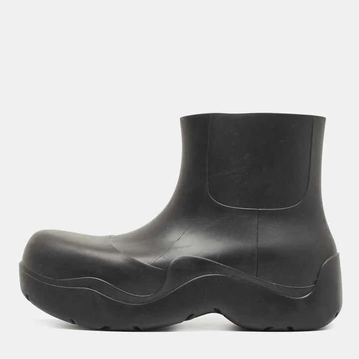 Bottega Veneta Black Rubber Puddle Ankle Boot Size 42