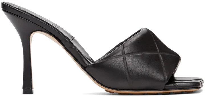 1000 Black