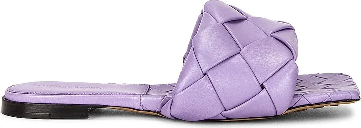 Bottega Veneta BV Lido Sandals in Purple