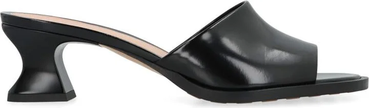 Bottega Veneta Cha-Cha Leather Mules