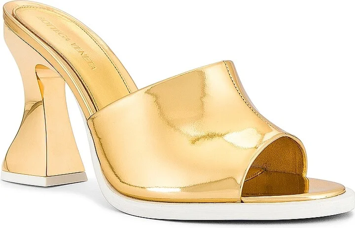 Bottega Veneta Cha Cha Mule Sandal in Metallic Gold - Image 2
