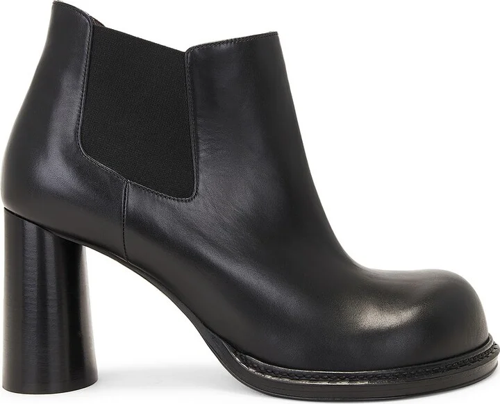 Bottega Veneta Cliff Ankle Boot in Black