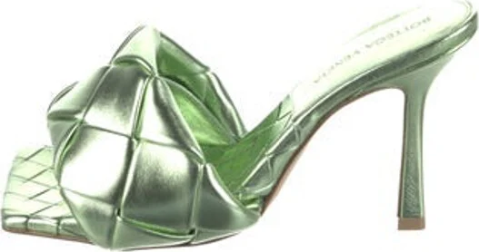 Green, Metallic