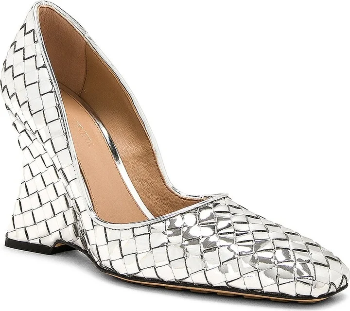 Bottega Veneta Comet Slip On Pump in Metallic Silver - Image 2