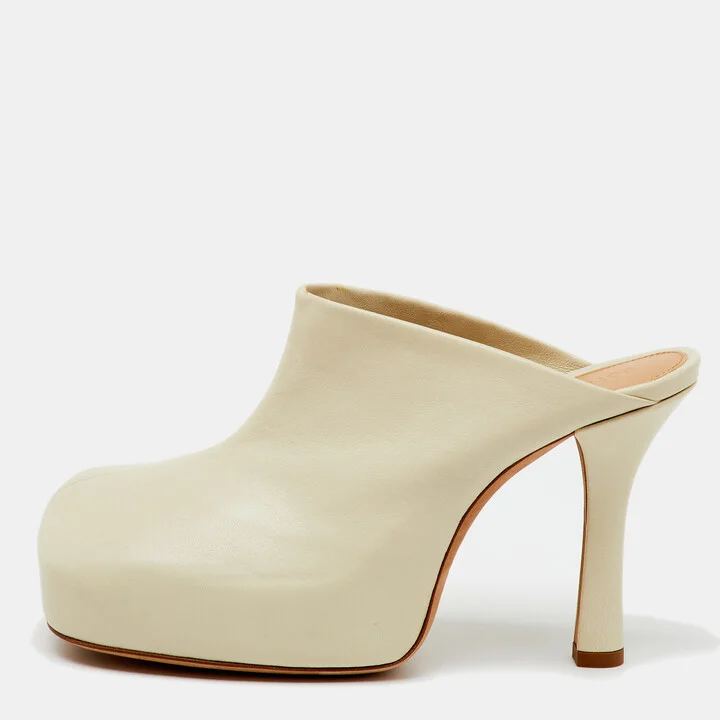 Bottega Veneta Cream Leather Platform BV Bold Mules Size 36