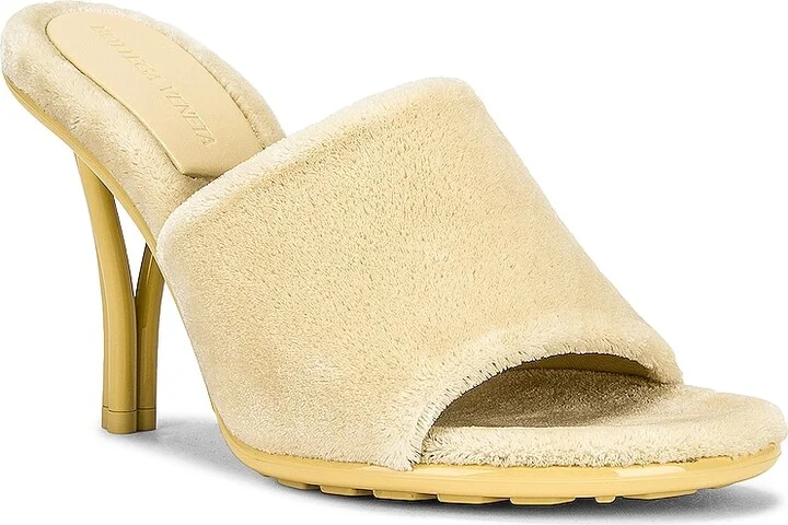 Bottega Veneta Fabric Sandals in Cream - Image 2
