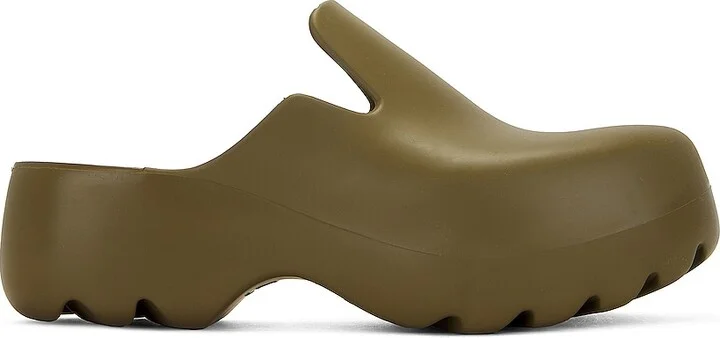Bottega Veneta Flash Rubber Slipper in Black