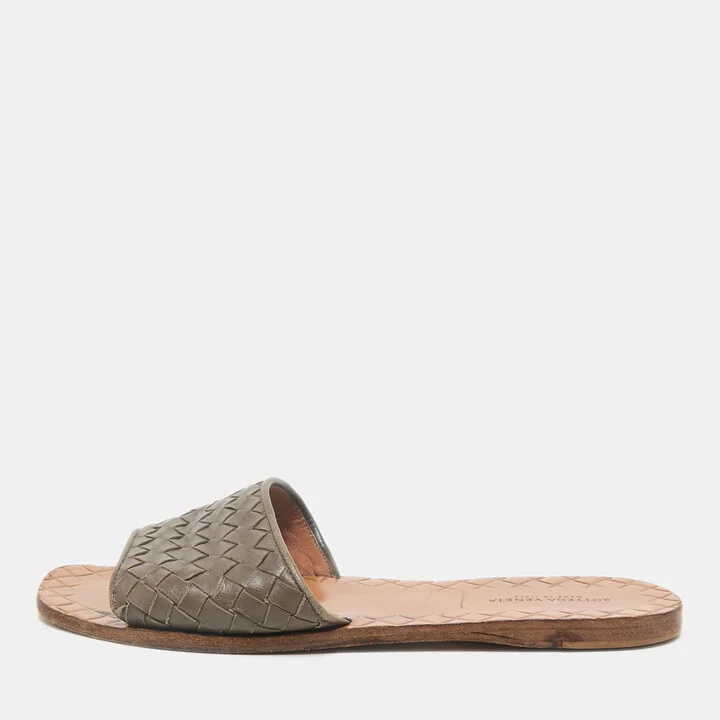 Bottega Veneta Grey Woven Leather Intrecciato Flat Sandals Size 37