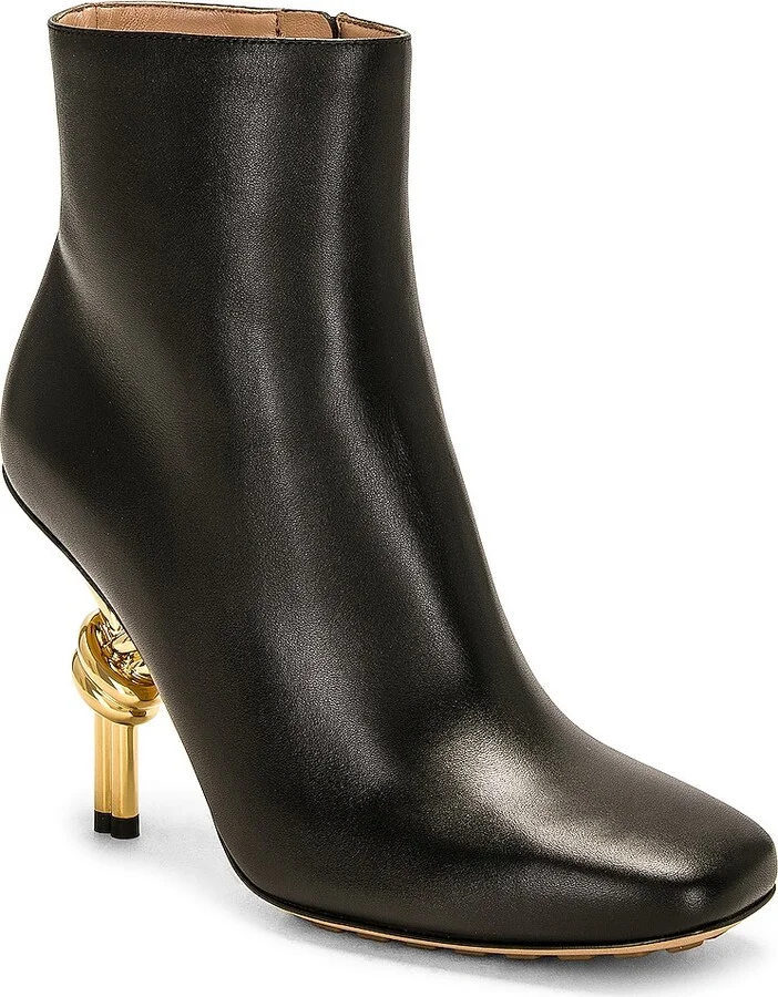 Bottega Veneta Knot Ankle Boot in Black - Image 2