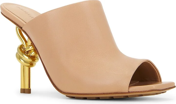 Bottega Veneta Knot Mule Sandal in Nude - Image 2