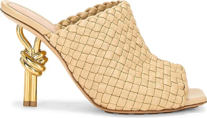 Bottega Veneta Knot Mule Sandal in Nude