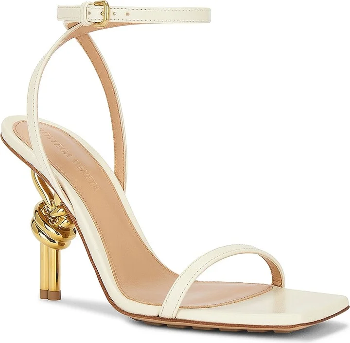 Bottega Veneta Knot Sandal in Cream - Image 2