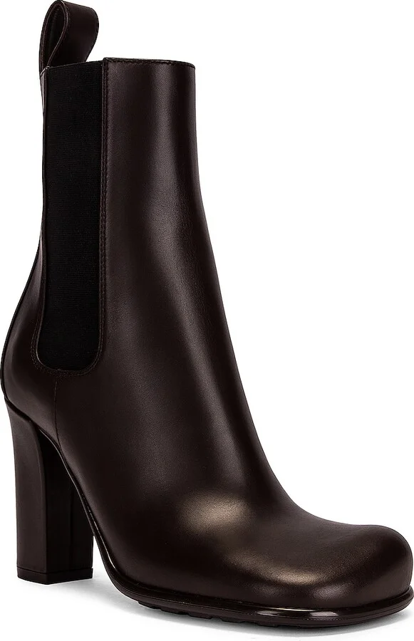 Bottega Veneta Leather Ankle Boots in Brown - Image 2