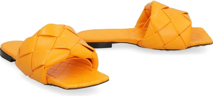 Bottega Veneta Lido Leather Flat Sandals - Image 3