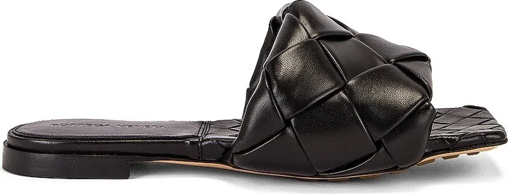Bottega Veneta Lido Sandals in Black