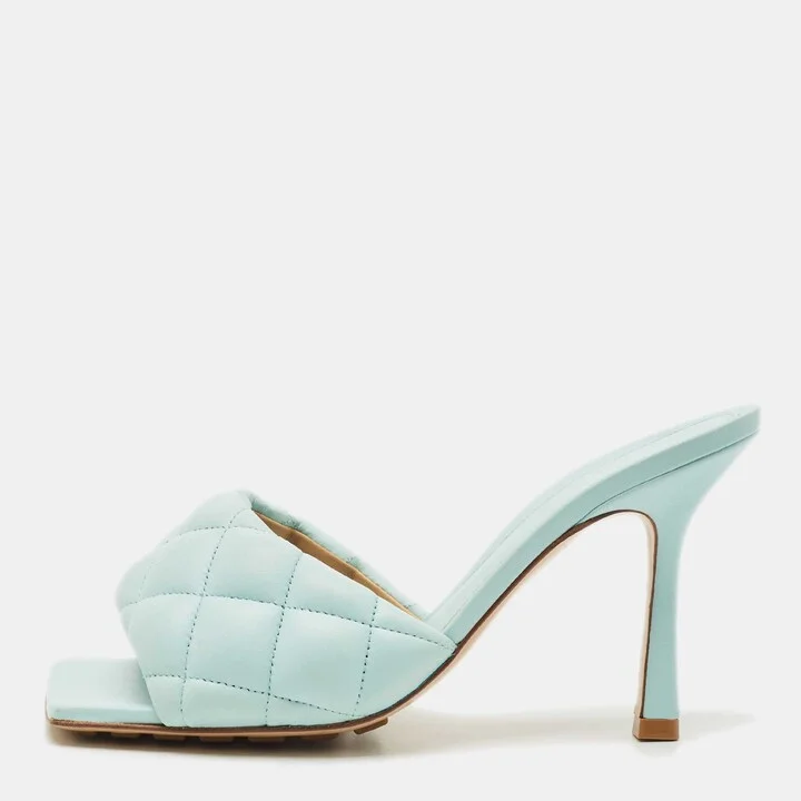 Bottega Veneta Light Blue Quilted Leather Lido Slide Sandals Size 35