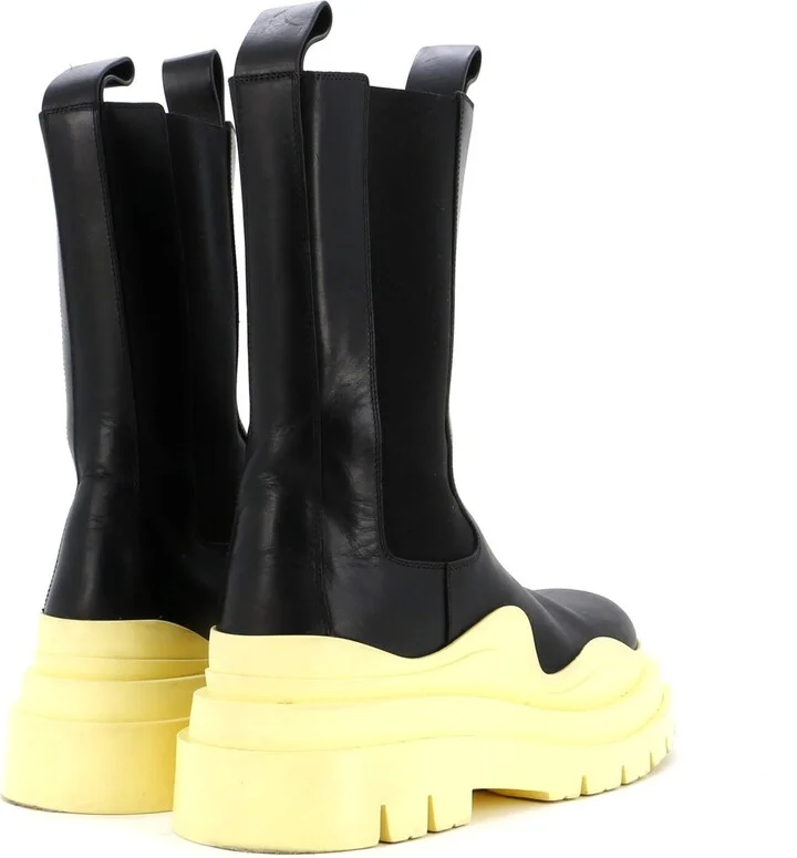 Bottega Veneta Men's Tire Chelsea Boots Leather and Rubber - Image 3