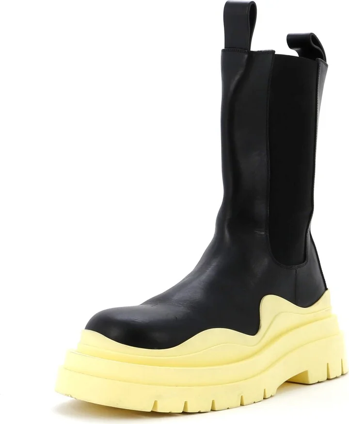 Bottega Veneta Men's Tire Chelsea Boots Leather and Rubber