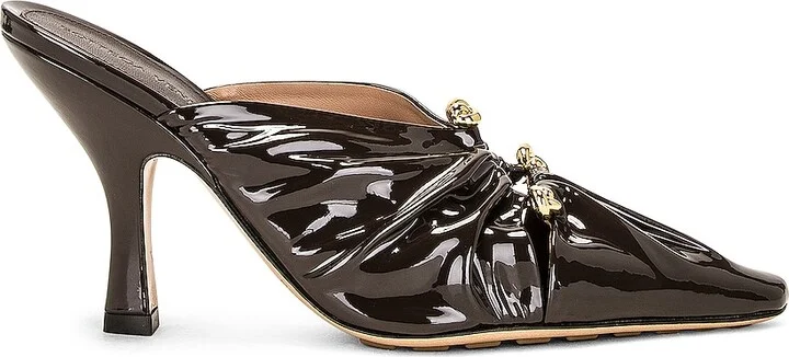 Bottega Veneta Mule Pump in Chocolate