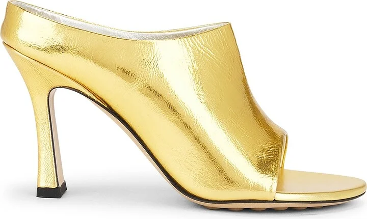 Bottega Veneta Mule Sandal in Metallic Gold