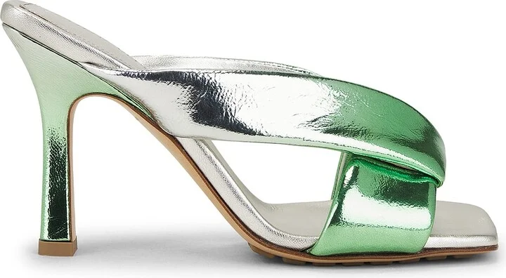 Bottega Veneta Mule Sandal in Metallic Silver,Green