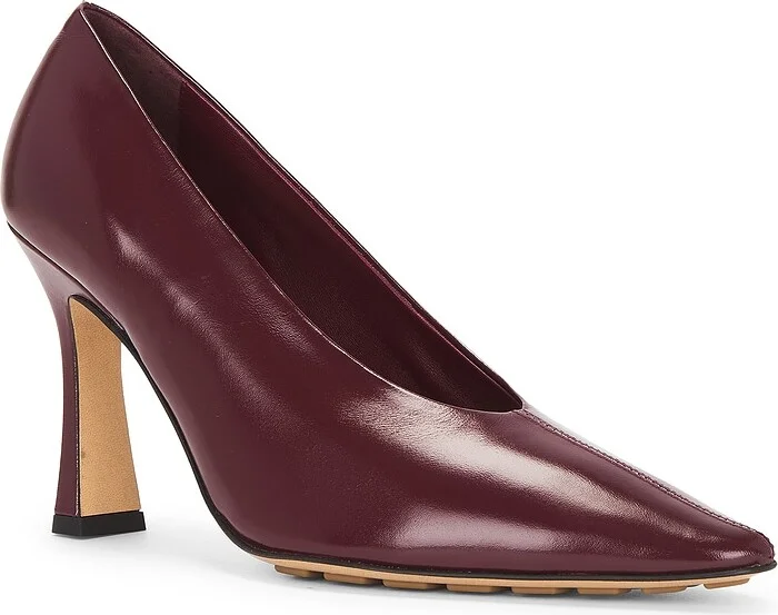 Bottega Veneta Pointed Toe Pump in Wine - Image 2