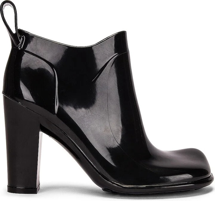 Bottega Veneta Rubber Ankle Boots in Black