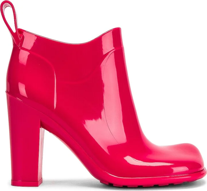 Bottega Veneta Rubber Ankle Boots in Pink