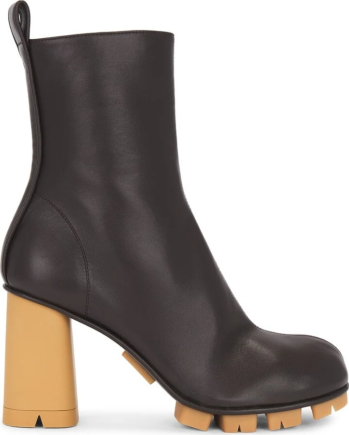 Bottega Veneta Shore Ankle Boot in Brown