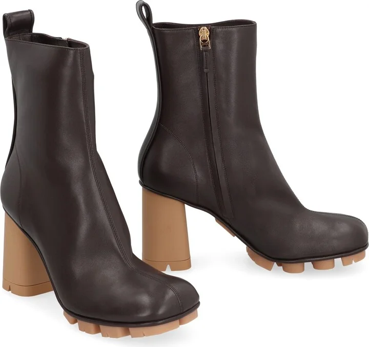 Bottega Veneta Shore Leather Ankle Boots - Image 3