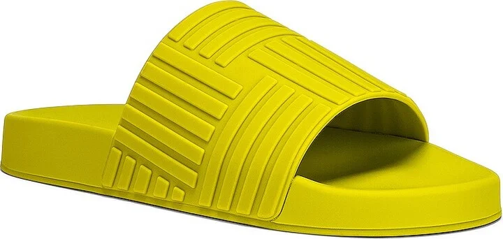 Bottega Veneta Slider Intreccio Slide Sandals in Yellow - Image 2