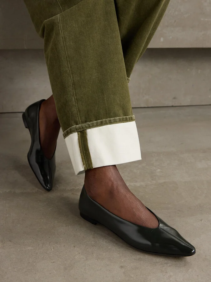 Bottega Veneta - Sofia Glossed-leather Point-toe Ballet Flats - Black - Image 2