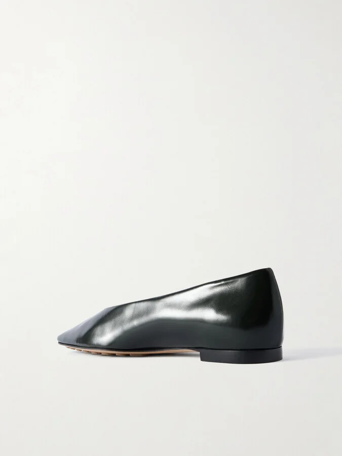 Bottega Veneta - Sofia Glossed-leather Point-toe Ballet Flats - Black - Image 3