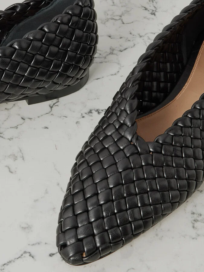 Bottega Veneta - Sofia Intrecciato Leather Point-toe Flat - Black - Image 4
