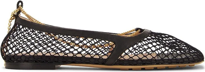 Bottega Veneta Stretch Flat in Black