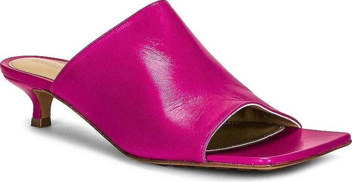 Bottega Veneta Stretch Mule Sandals in Fuchsia - Image 2