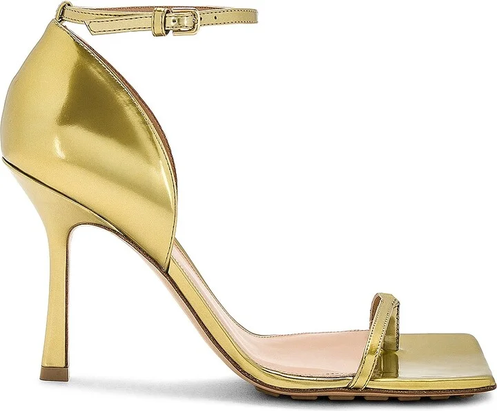 Bottega Veneta Stretch Sandal in Metallic Gold