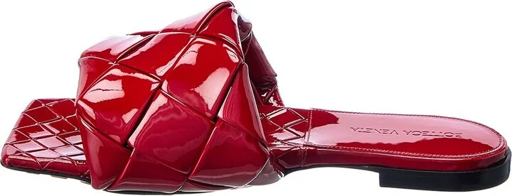 Bottega Veneta The Lido Intrecciato Patent Sandal - Image 2